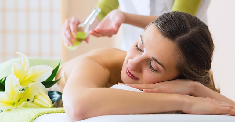 5 Hair Care Tips for Monsoon Season