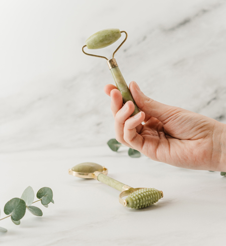 Facial Roller Therapy